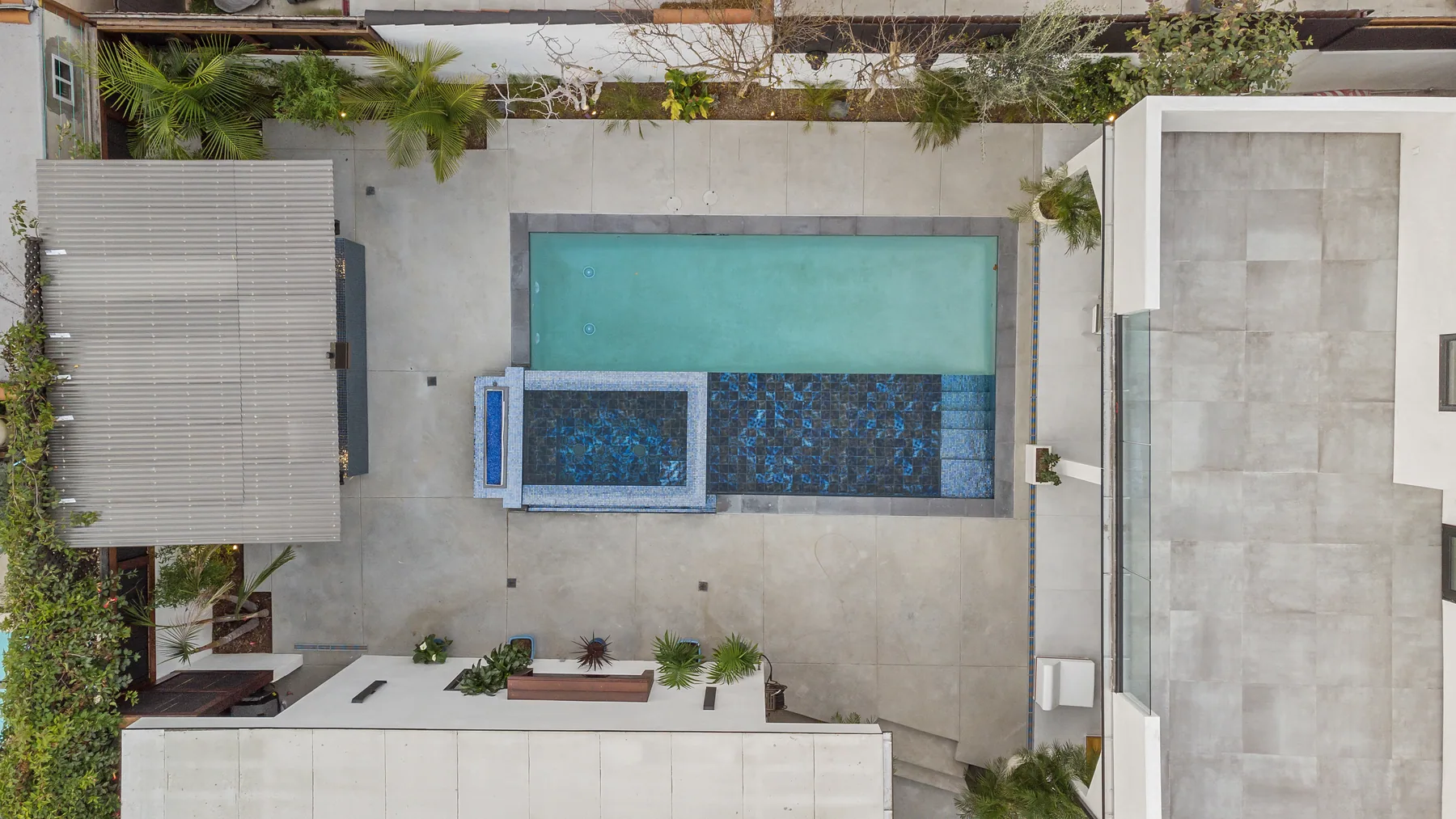 Modern pool with clean-line coping