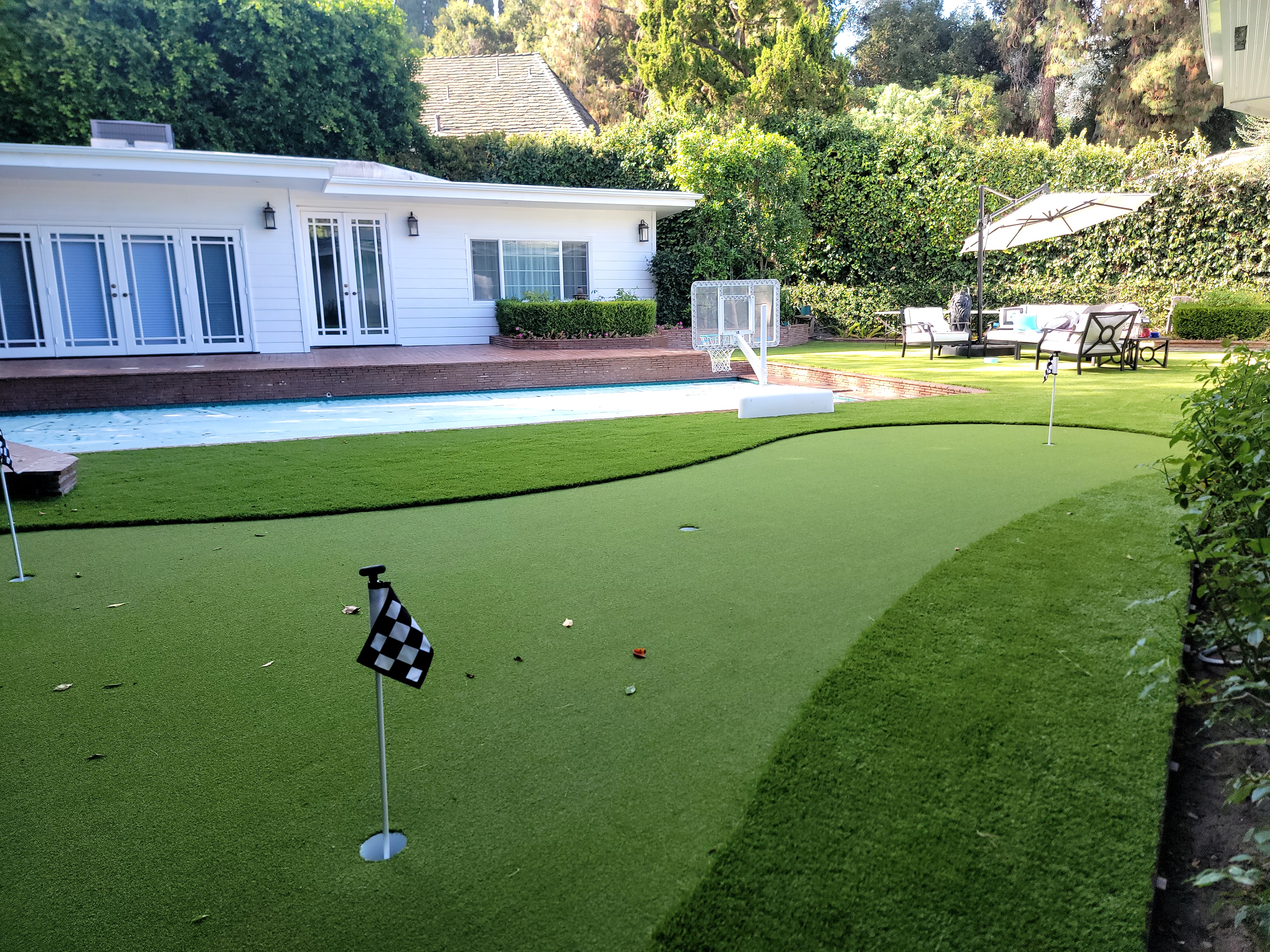 Custom putting green installation in Southern California